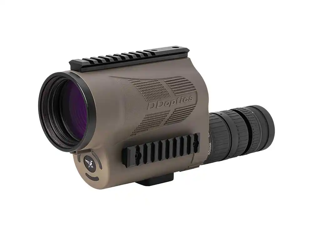 Produktneuvorstellung des DDoptics Spektiv DDMP 15-45x60 zur Messe Die Hohe Jagd & Fischerei