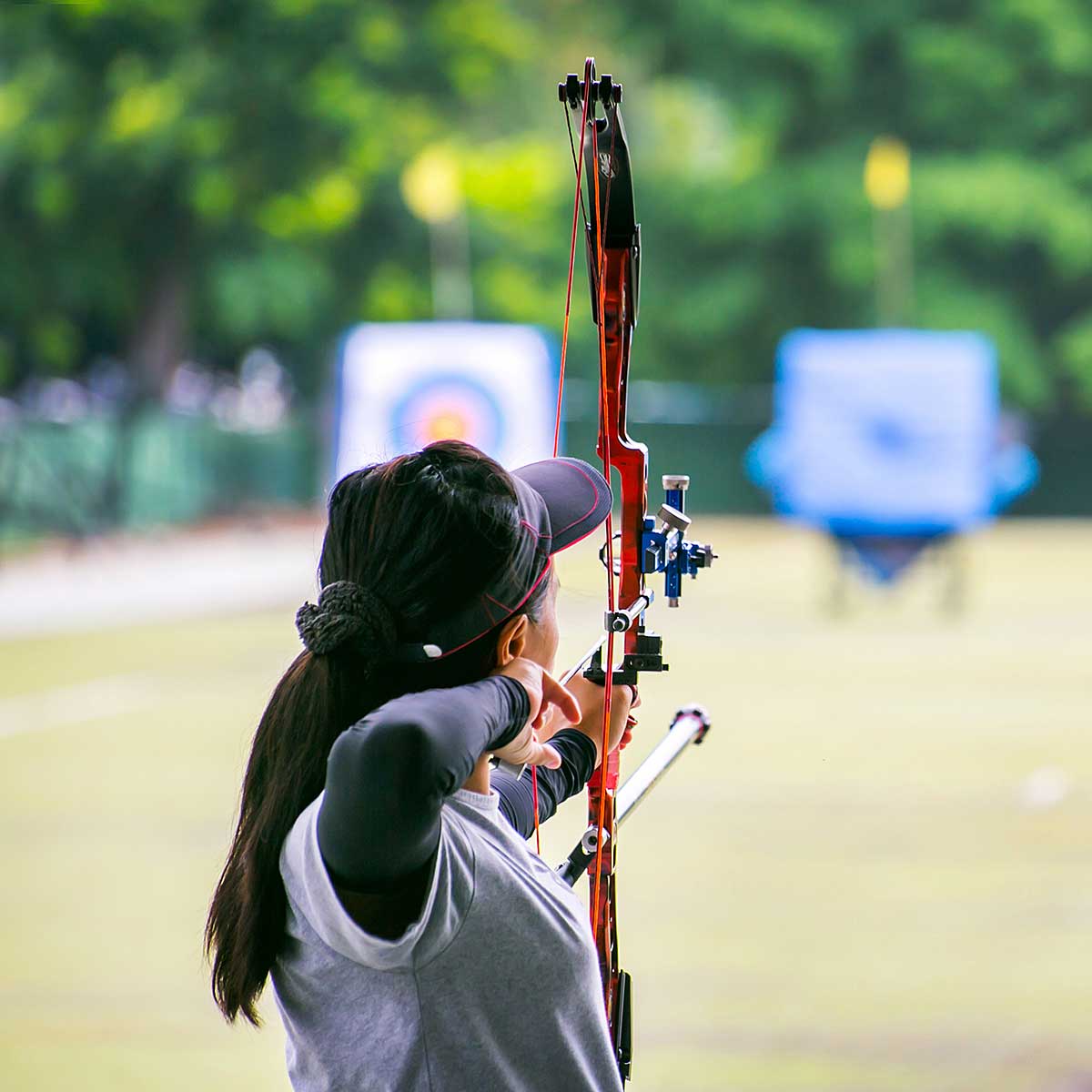 Binoculars for archers