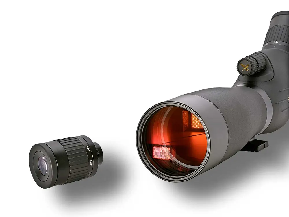 The DDoptics spotting scope EDX 82 CS with interchangeable eyepiece