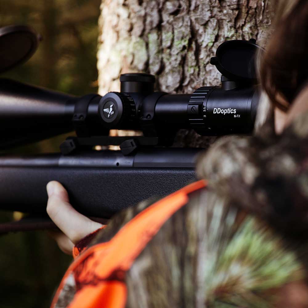 Rifle scope for drive hunts